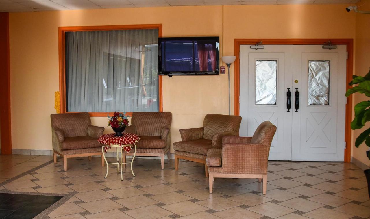 Homeplace Inn Jacksonville Экстерьер фото