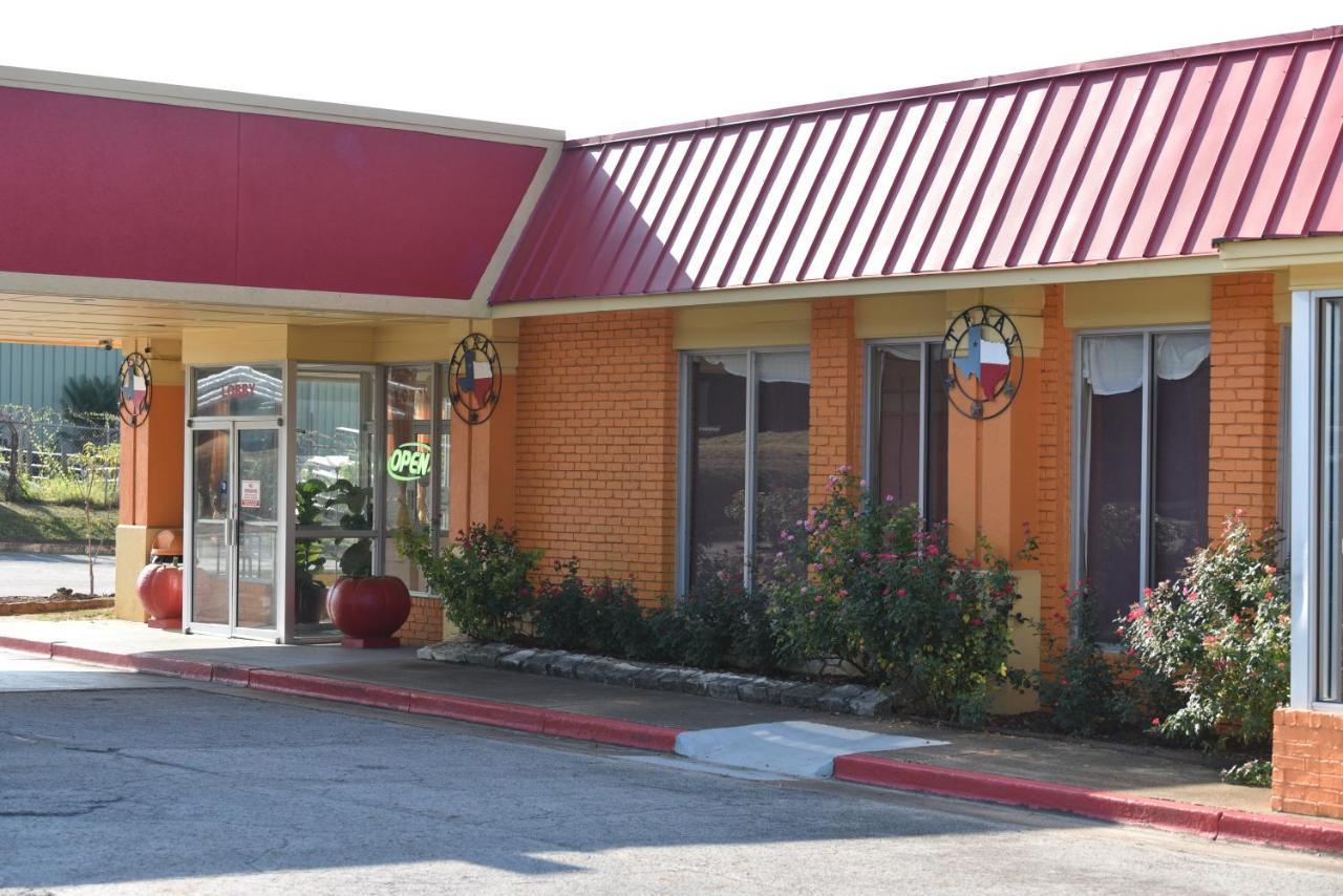 Homeplace Inn Jacksonville Экстерьер фото